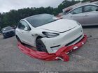 2021 Tesla Model Y Long Range Dual Motor All-wheel Drive White vin: 5YJYGDEE0MF068395