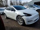 2021 Tesla Model Y Белый vin: 5YJYGDEE0MF194143