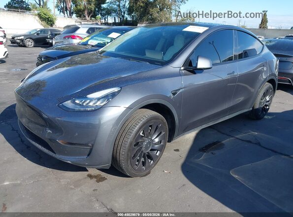 5YJYGDEE0MF285512 2021 TESLA MODEL Y Серый Передняя левая четверть