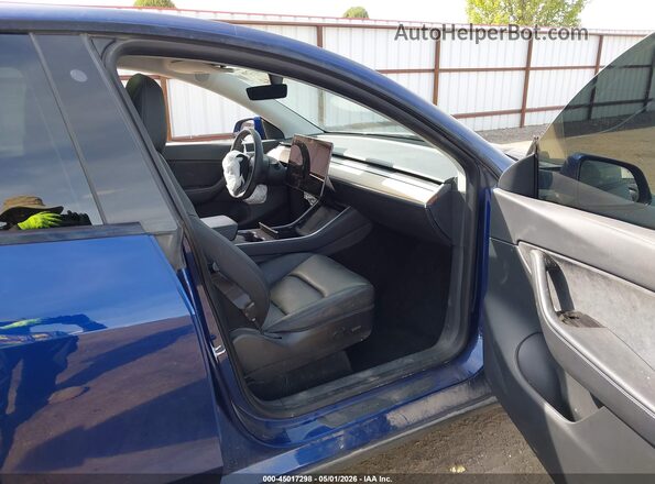 5YJYGDEE1LF046016 2020 TESLA MODEL Y Blue Вид салону спереду