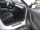 2021 Tesla Model Y Long Range Dual Motor All-wheel Drive White vin: 5YJYGDEE1MF208180