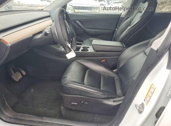 5YJYGDEE1MF258478 2021 TESLA MODEL Белый Вид салона спереди