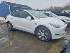 2021 Tesla Model Y Белый vin: 5YJYGDEE1MF258478