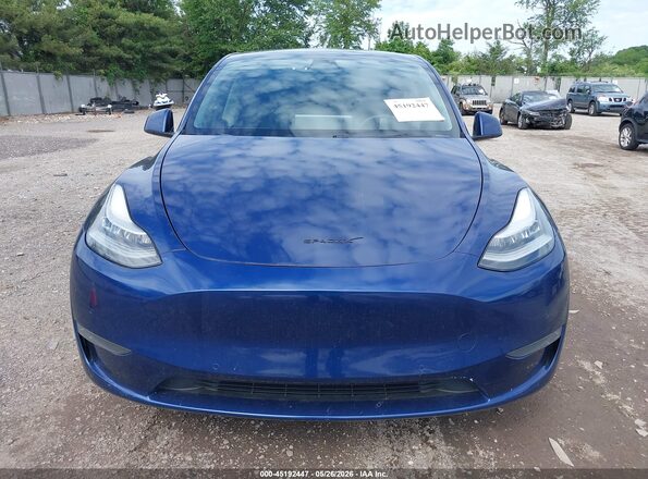 5YJYGDEE2LF043044 2020 TESLA MODEL Y Blue Widok wnętrza z tyłu