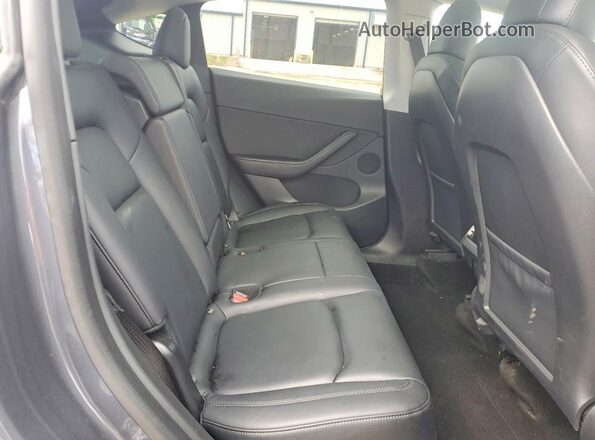 5YJYGDEE2MF067068 2021 TESLA MODEL Gray Rear seats view