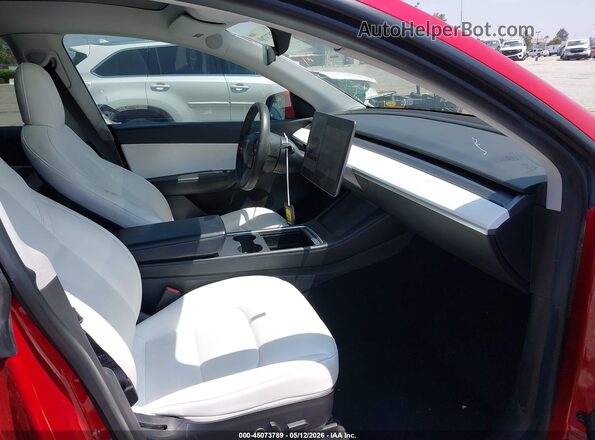 5YJYGDEE2MF151875 2021 TESLA MODEL Y Red Widok wnętrza z przodu