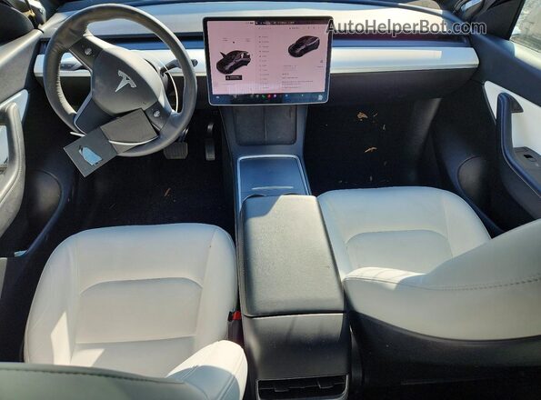 5YJYGDEE2MF231001 2021 TESLA MODEL Gray Առջևի վահանակի տեսք