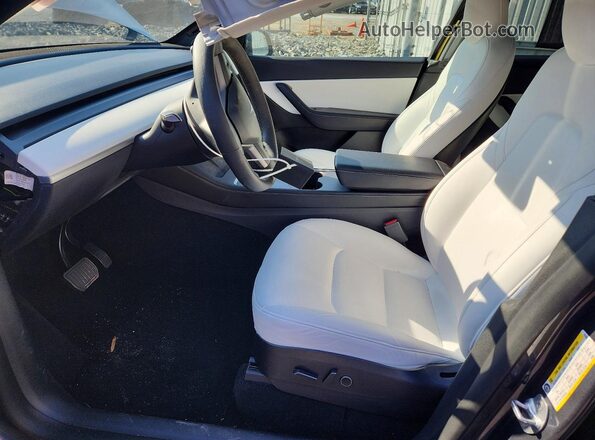 5YJYGDEE2MF231001 2021 TESLA MODEL Gray Սալոնի դիմացի տեսք