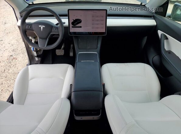 5YJYGDEE2MF240877 2021 TESLA MODEL Серый Вид панели приборов