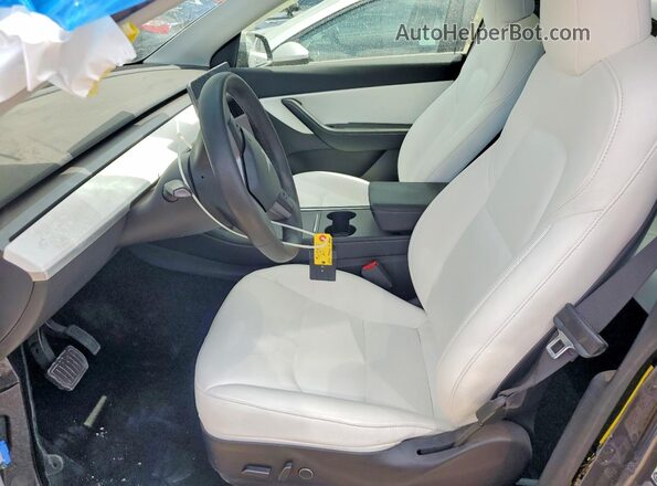5YJYGDEE2MF240877 2021 TESLA MODEL Серый Вид салона спереди