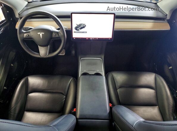 5YJYGDEE2MF261390 2021 TESLA MODEL Черный Вид панели приборов