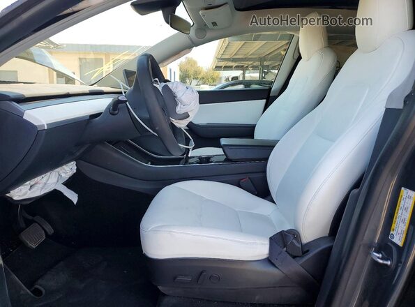 5YJYGDEE3LF014510 2020 TESLA MODEL Gray Вид салону спереду