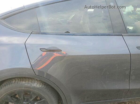 5YJYGDEE3MF244159 2021 TESLA MODEL Gray Vista de los asientos traseros