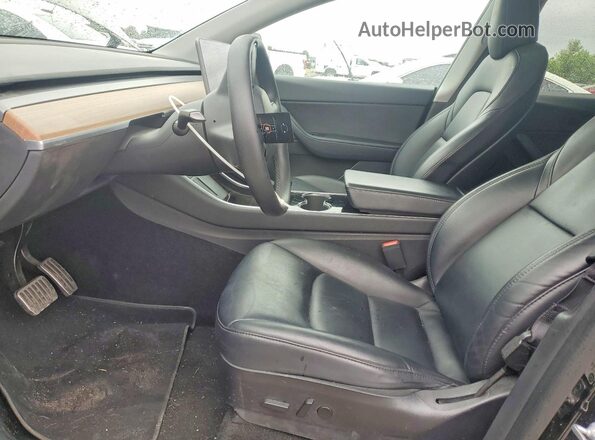5YJYGDEE4LF055213 2020 TESLA MODEL Черный Вид салона спереди