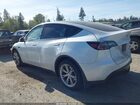 2020 Tesla Model Y Long Range Dual Motor All-wheel Drive White vin: 5YJYGDEE5LF015707