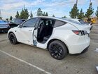 2021 Tesla Model Y White vin: 5YJYGDEE8MF159205