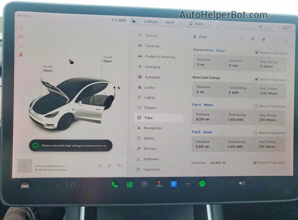 5YJYGDEE9MF113267 2021 TESLA MODEL White ხელსაწყოთა პანელის ხედი