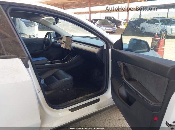5YJYGDEF6MF092239 2021 TESLA MODEL Y White Vista interior delantera