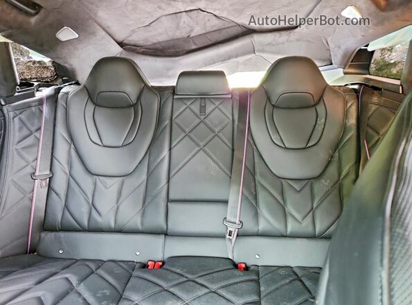 5YM23CS03S9Z60059 2025 BMW OTHER Черный Вид задних сидений