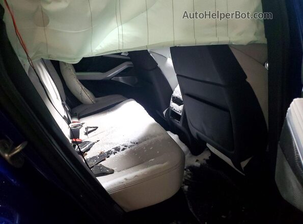 5YMCY0C06M9F10446 2021 BMW X6 Синий Вид задних сидений