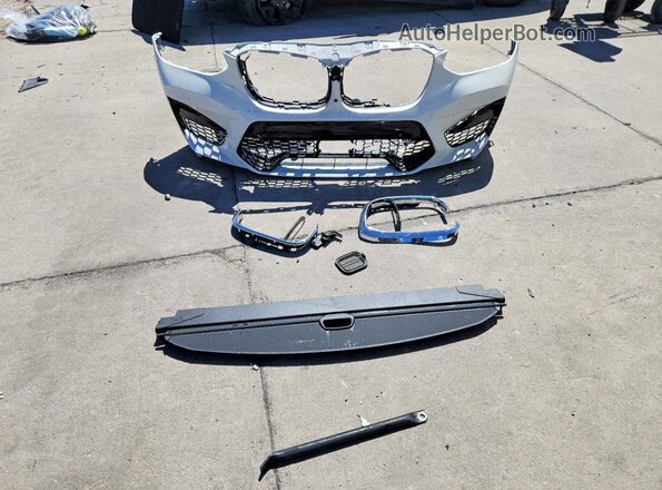 5YMTS0C05M9D81715 2021 BMW X3 Белый Вид наклейки с VIN-кодом