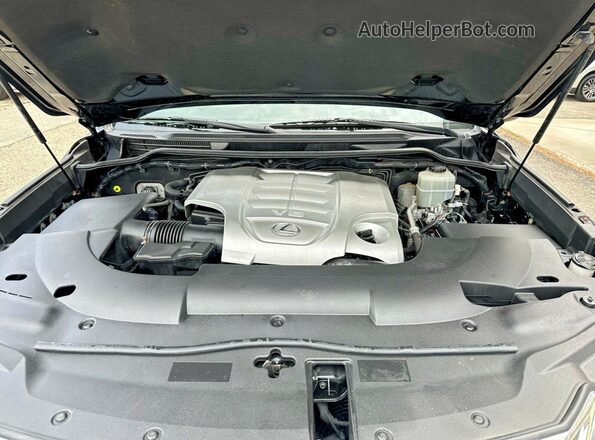 JTJHY7AX6H4221040 2017 LEXUS LX570 Черный Вид салона спереди