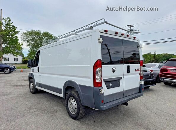 3C6TRVAG0HE513562 2017 RAM PROMASTER Белый Передняя правая четверть