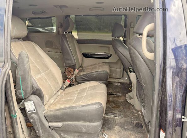 KNDMC5C15J6406834 2018 KIA SEDONA Синий Вид салона спереди