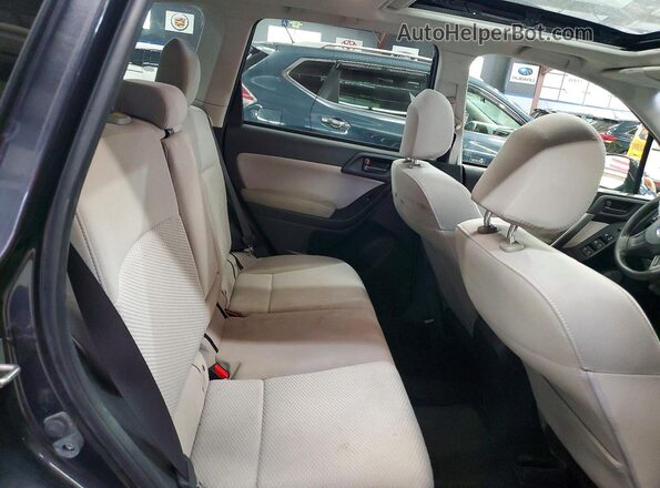 JF2SJADC8GG427820 2016 SUBARU FORESTER Blue Widok wnętrza z tyłu