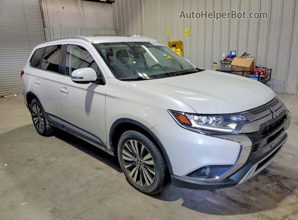 JA4AZ3A3XKZ018552 2019 MITSUBISHI OUTLANDER Белый Вид спереди