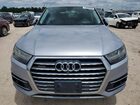 2017 Audi Q7 Prestige Серебряный vin: WA1VAAF70HD000883