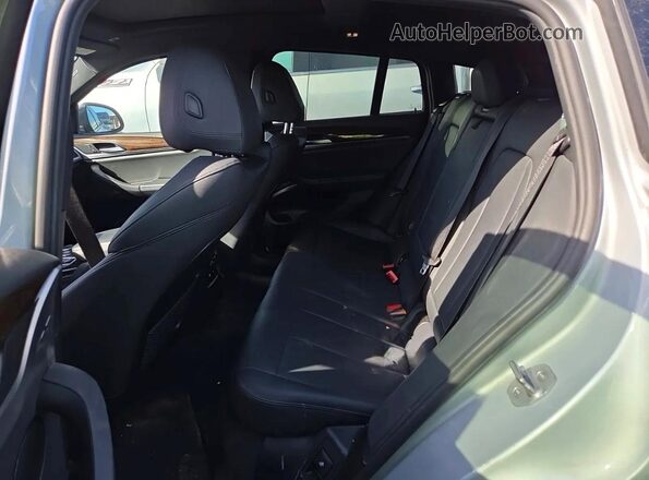 5UX2V1C06M9E06590 2021 BMW X4 Серый Вид сзади