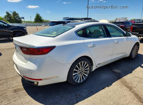 KNALC4J10H5045938 2017 KIA CADENZA White Front right