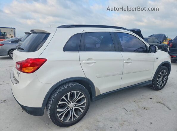 JA4AP4AW6HZ019647 2017 MITSUBISHI OUTLANDER Белый Передняя правая четверть