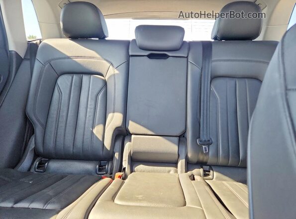 WA1ANAFY5J2135550 2018 AUDI Q5 Белый Вид задней части салона