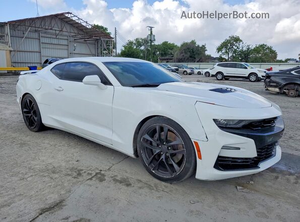 1G1FH1R78K0130743 2019 CHEVROLET CAMARO Белый Передняя правая четверть