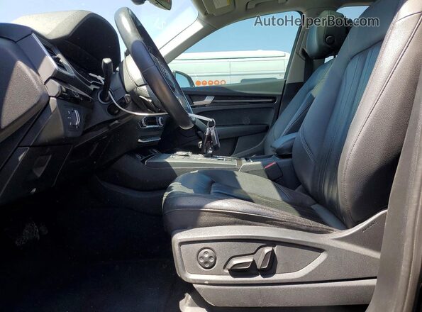 WA1ANAFY5L2040599 2020 AUDI Q5 Черный Вид панели приборов