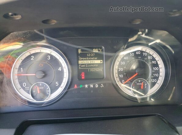 3C63RRHL3HG528829 2017 RAM 3500 Черный Вид задних сидений