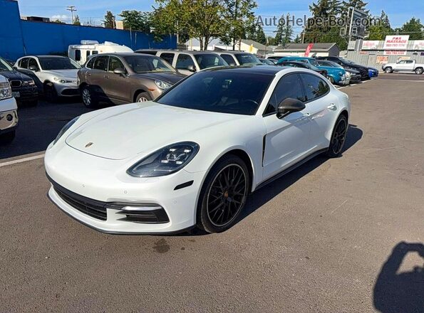 WP0AA2A71HL103883 2017 PORSCHE PANAMERA Белый Задняя правая четверть