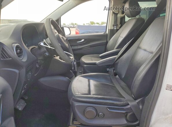 WD4PG2EE4G3095963 2016 MERCEDES-BENZ METRIS White Вид панелі приладів