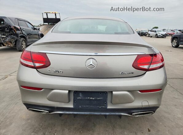 WDDWJ8EB1KF860432 2019 MERCEDES-BENZ C Gray Widok wnętrza z przodu