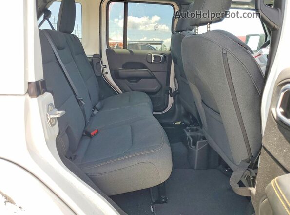 1C4PJXEN1TW179787 2026 JEEP WRANGLER Белый Вид подкапотного пространства