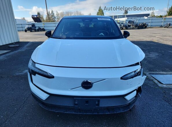 YV4EK3ZK6SS154366 2025 VOLVO EX30 Белый Вид наклейки с VIN-кодом