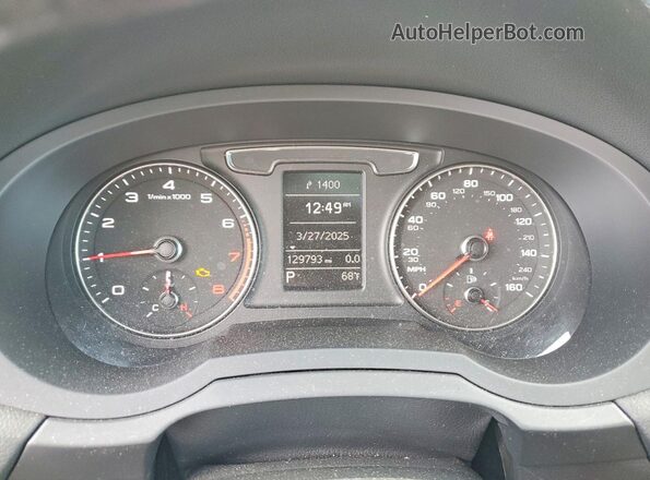 WA1JCCFS5HR004200 2017 AUDI Q3 Charcoal Widok tylnych siedzeń
