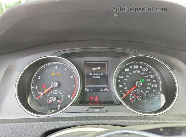 3VWH17AU8HM538235 2017 VOLKSWAGEN GOLF Синий Вид задних сидений