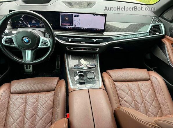 5UX23EU05R9T11163 2024 BMW X5 Белый Вид сзади