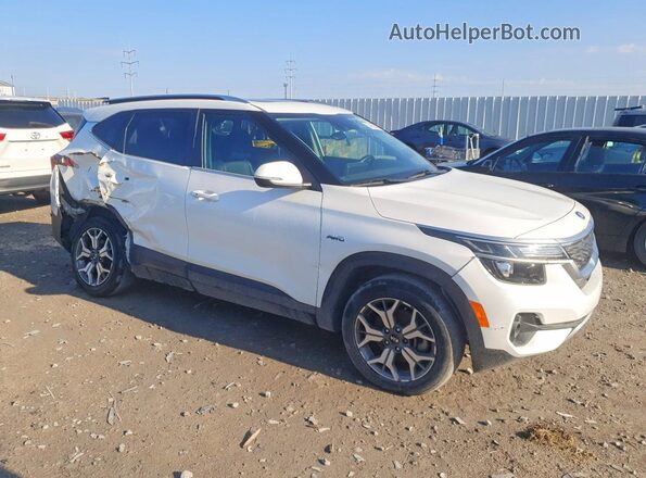 KNDERCAA8M7141433 2021 KIA SELTOS Белый Вид спереди