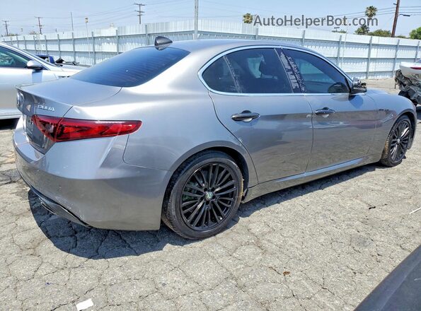 ZARFAECN8J7567048 2018 ALFA ROMEO GIULIA Gray Przód prawy