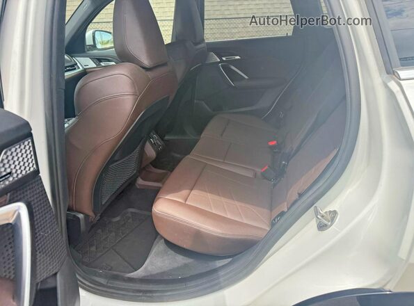 WBX73EF07P5W12917 2023 BMW X1 Белый 