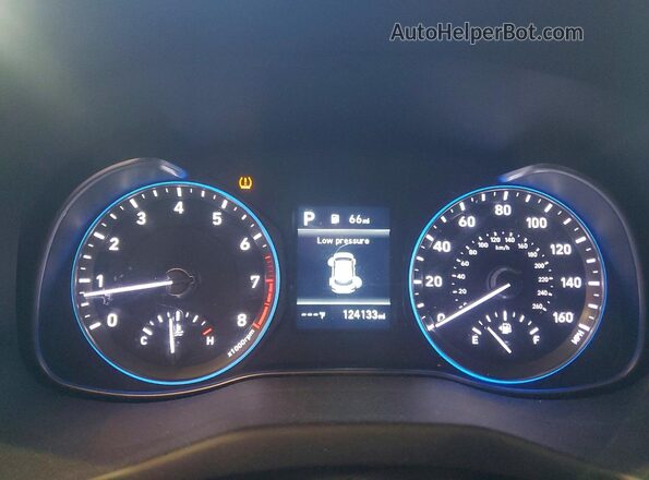 KM8K12AA4KU342809 2019 HYUNDAI KONA Красный Вид задних сидений